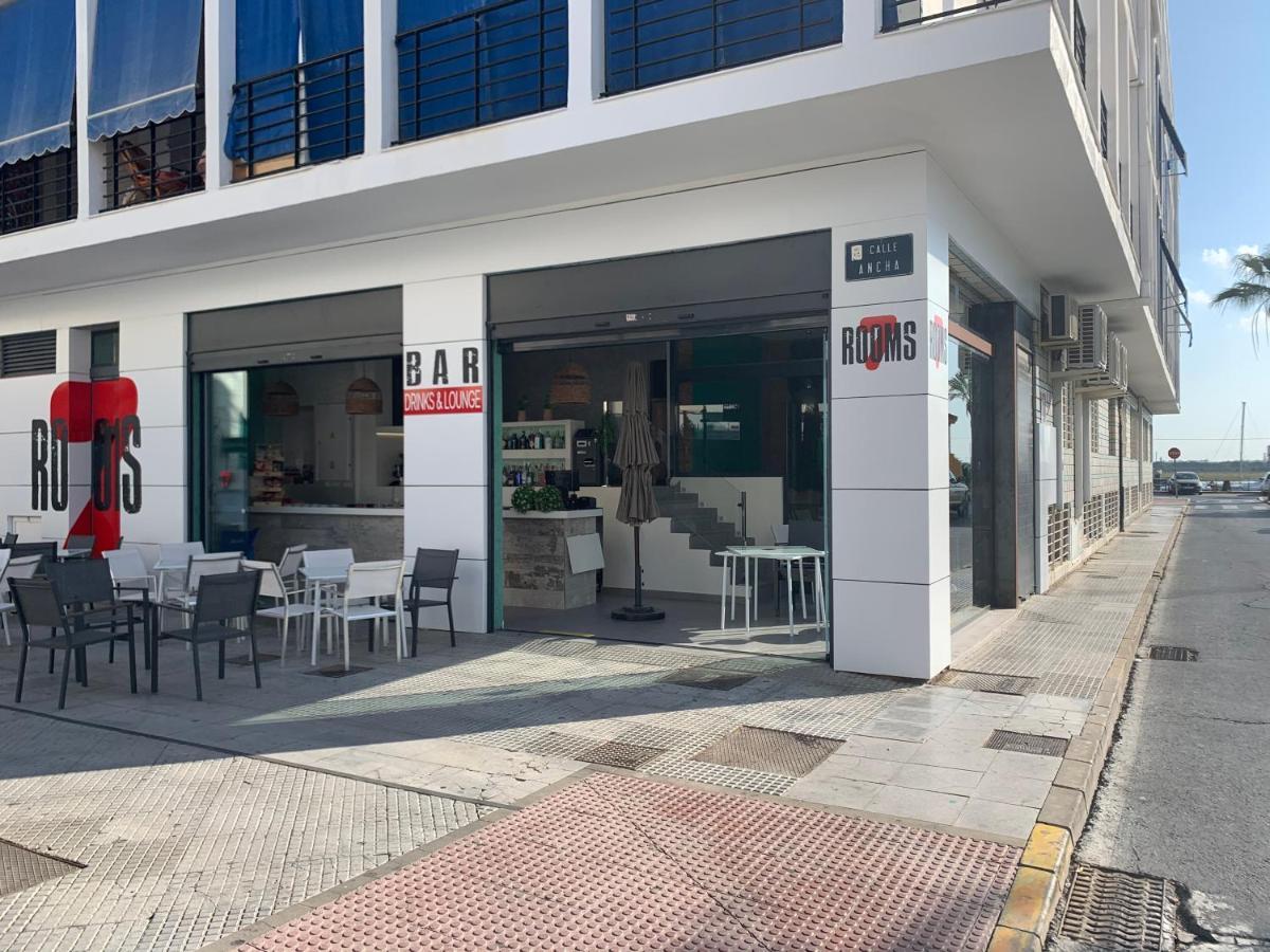 Hotel Apartamentos Seven Rooms Punta Umbria Luaran gambar